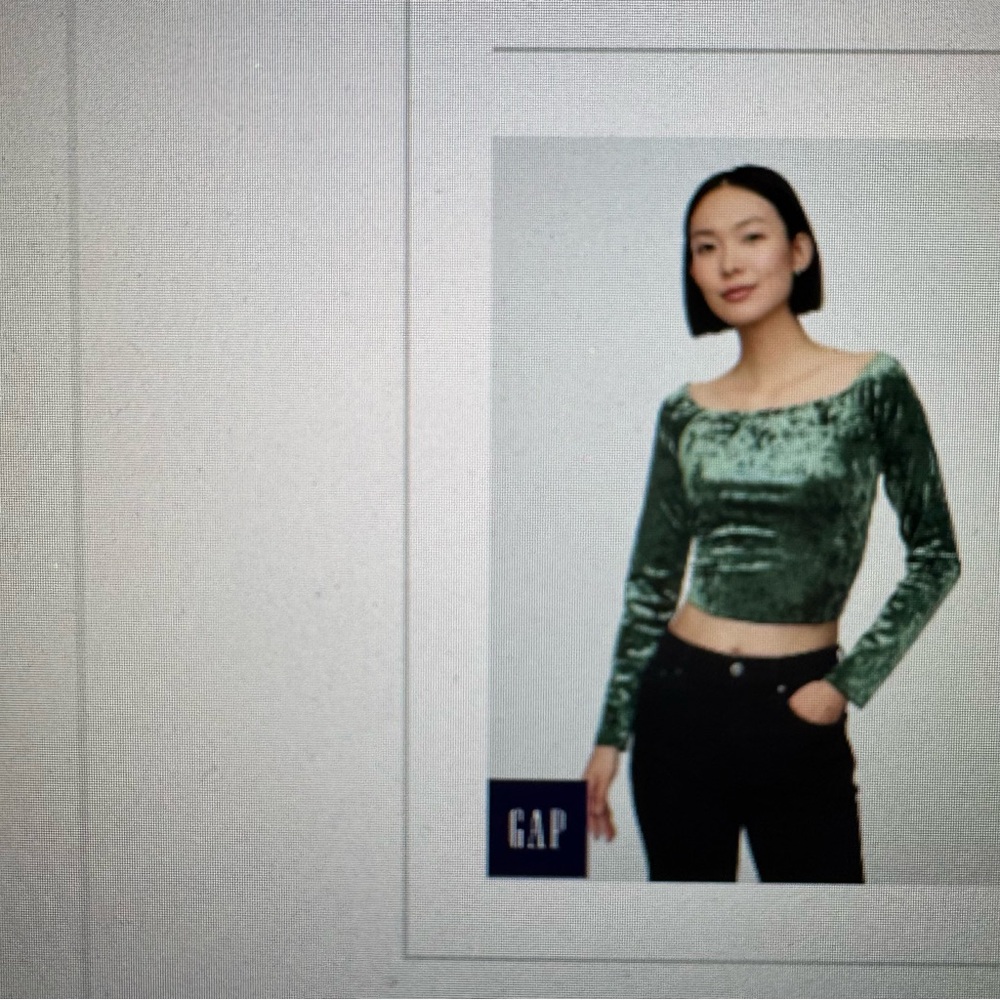 NWT : Gap : Off Shoulder Stretch Velvet Crop Top : Green : Small